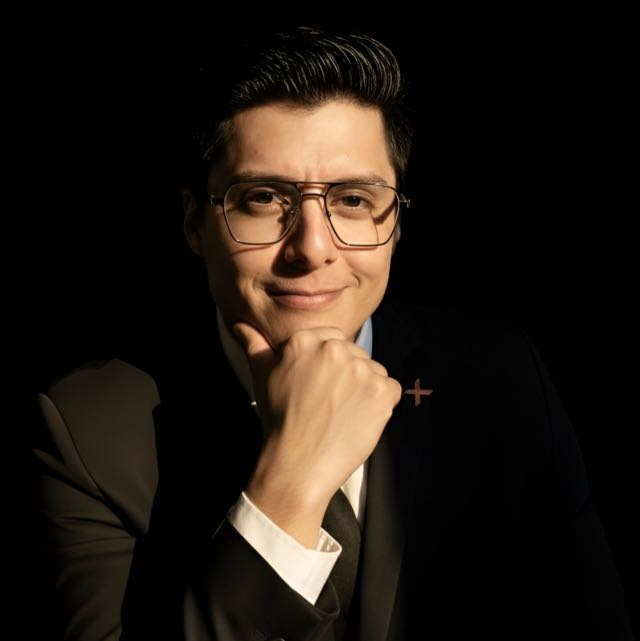 Alejandro, co-fundador de CrewView